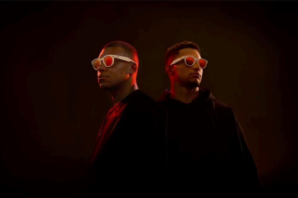 Les lunettes intelligentes du groupe Essilor Luxottica font des heureux