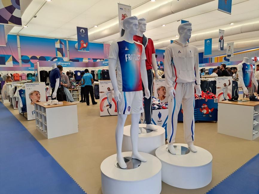 Un mégastore avec 300 références exclusives