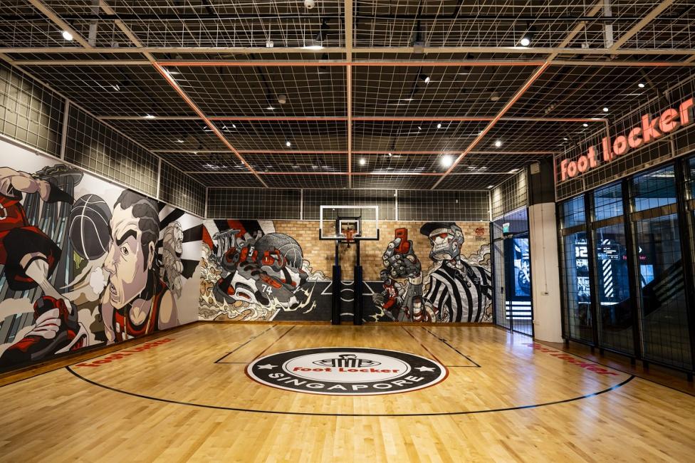 Foot Locker restructure son management