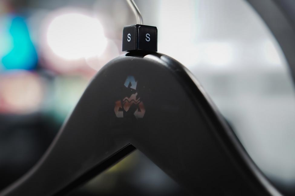 Le gouvernement au soutien de la proposition de loi pour limiter l’impact de la fast fashion