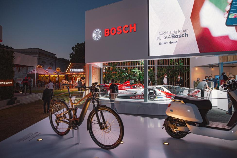 La voiture et le vélo ont cohabité à l’IAA de Munich