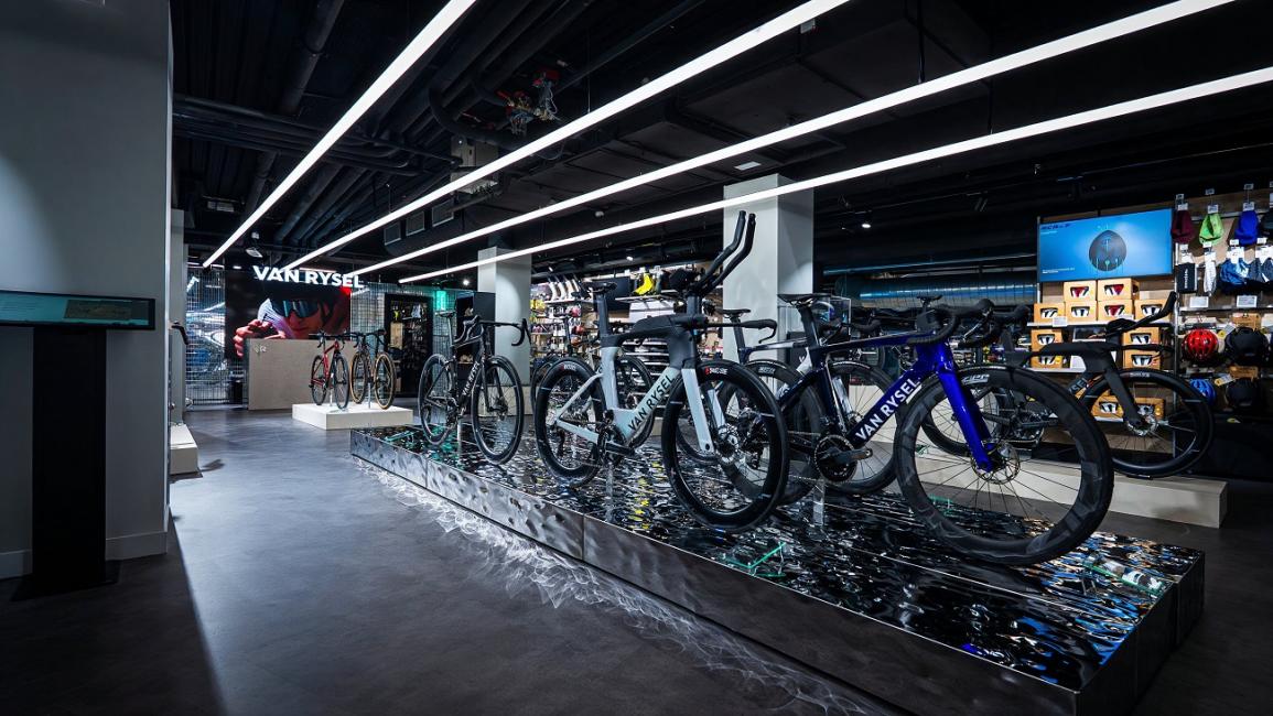 Van Rysel a ouvert son 7ème magasin à la Défense