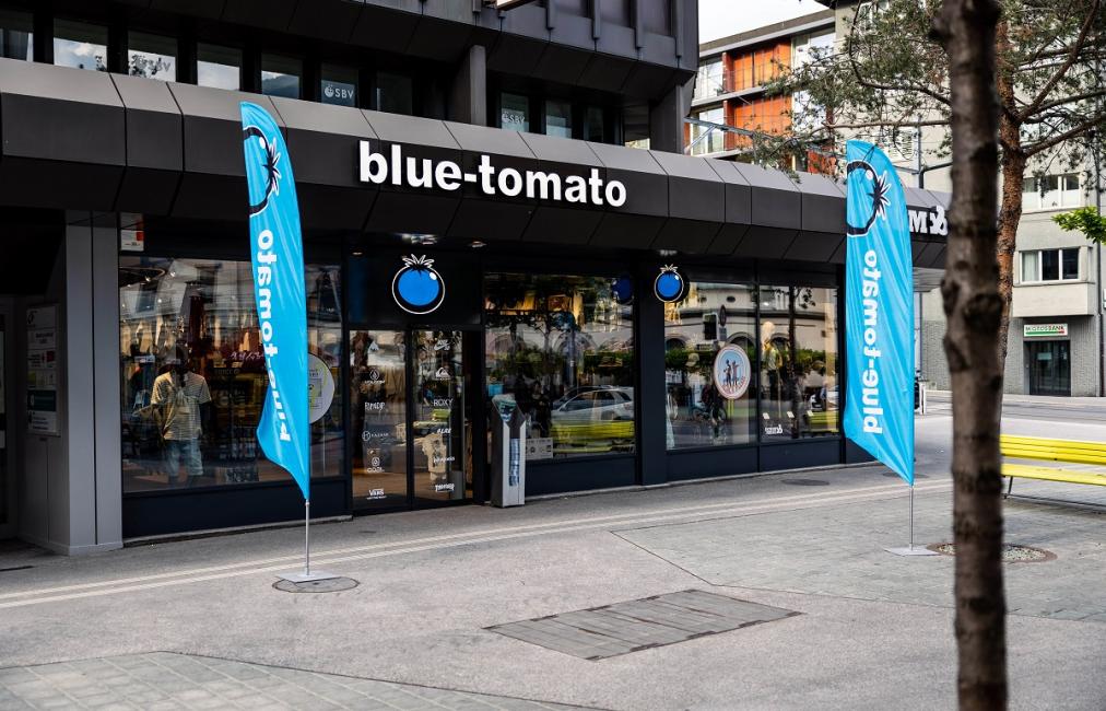 Blue Tomato coche un nouveau pays sur sa carte