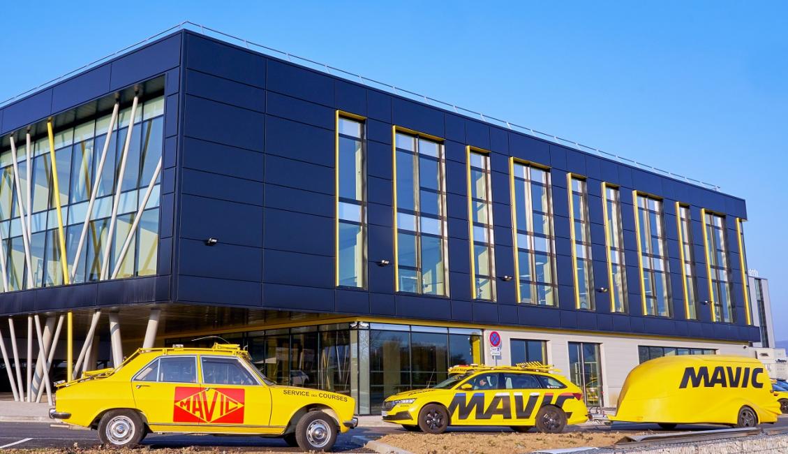 Mavic continue sa descente vertigineuse