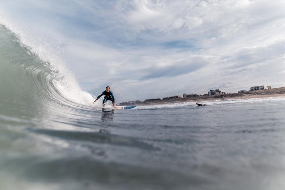 Nomads Surfing engagé pour résoudre le « paradoxe du surfeur »