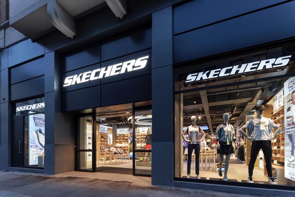 Skechers implante son concept « Performance » en Europe