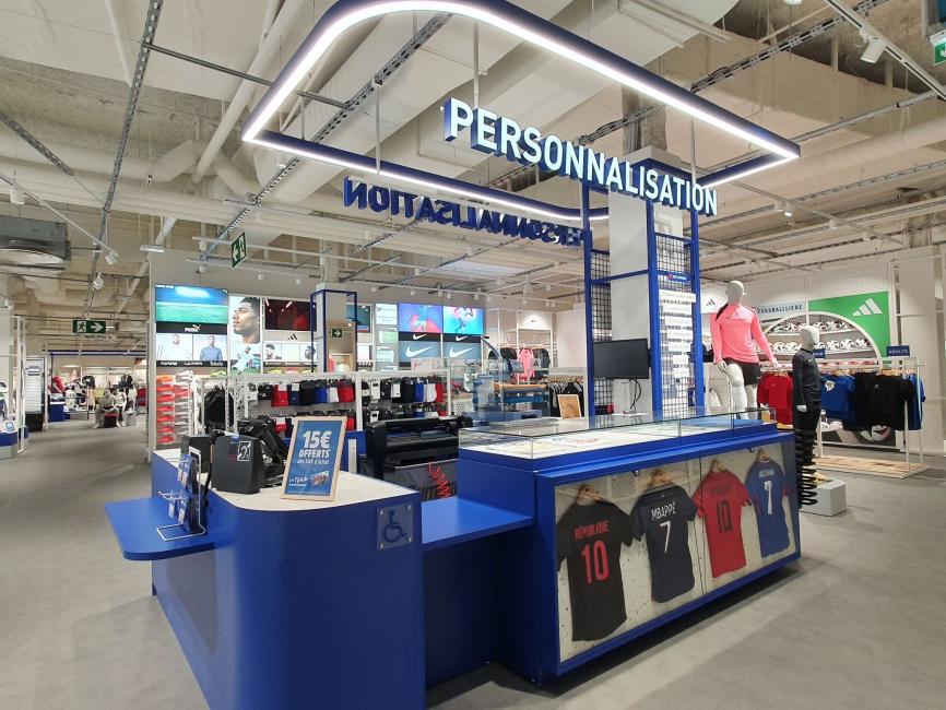 Intersport République est ouvert
