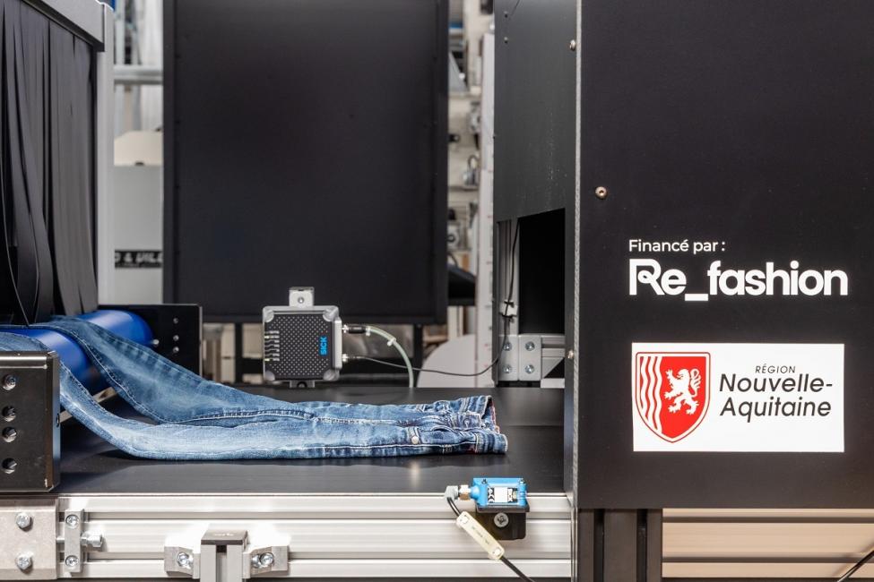 Le CETIA présente une cellule de tri intelligente et automatisée