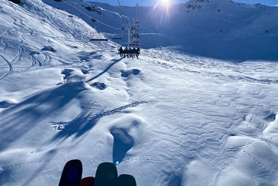 La cour des Comptes dresse un constat sans nuance de la gestion climatique des stations de montagne