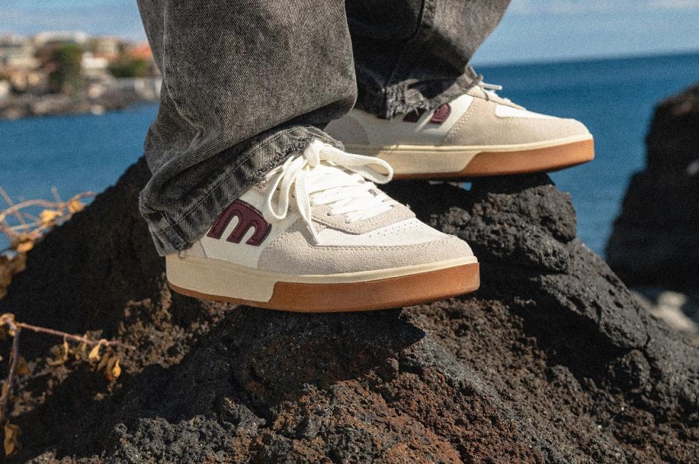 OneTurn prend la distribution européenne d’etnies, éS et Emerica