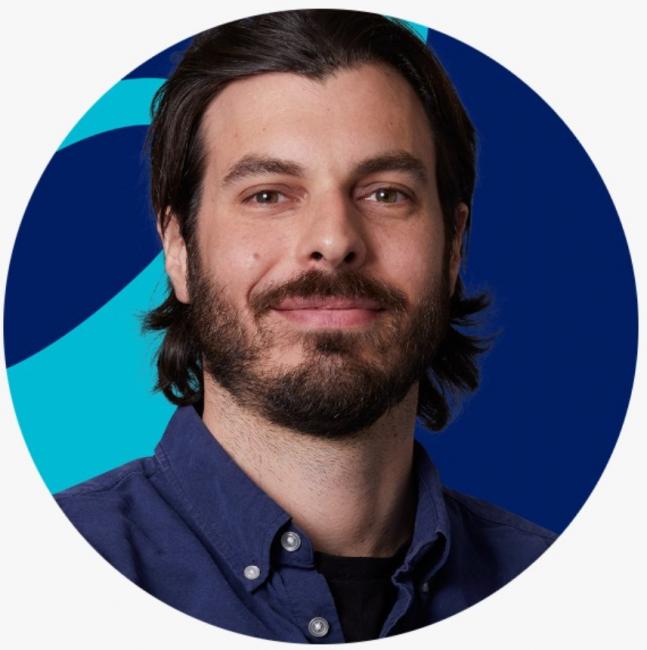 Asics France : Eddy Ferhi 