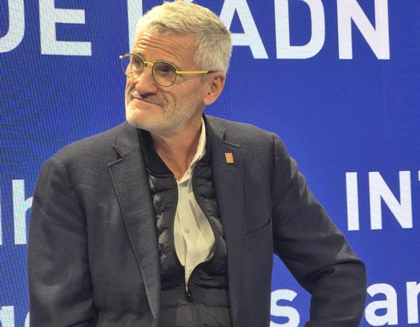 La FFT revient à une licence unique