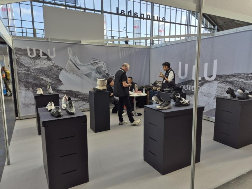 Qui sont 4 des challengers chaussures vus à IRX ?