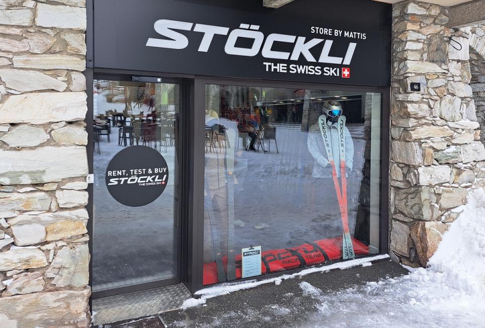 Un 1er magasin Stöckli hors de Suisse