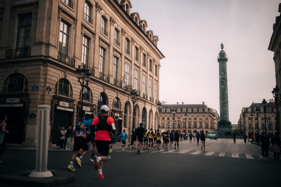 Marathon et Semi de Paris : Asics et Hoka au naming de la nouvelle ère Cadence Running United
