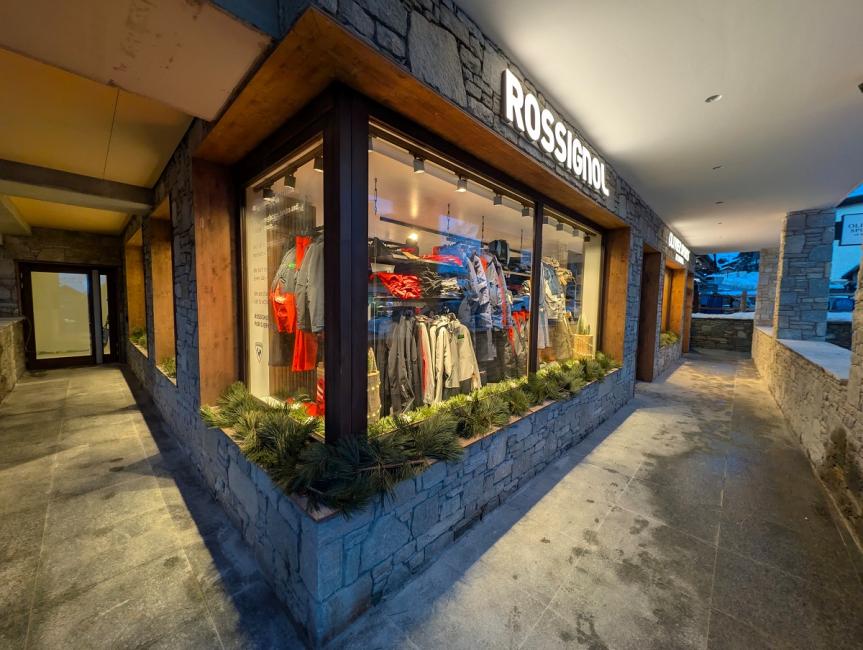 Cara Group ouvre 2 nouveaux magasins premium