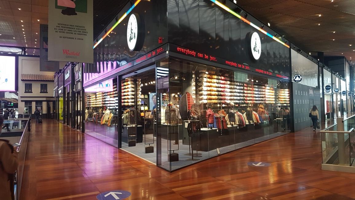 Jott repris par Amoniss