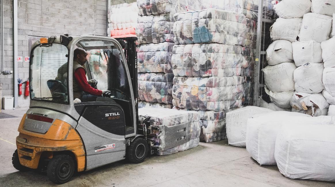Le Relais, en conflit ouvert avec Refashion, suspend toutes ses collectes